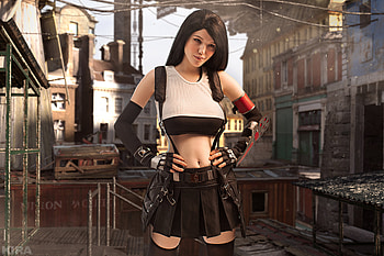 Tifa Lockhart Final Fantasy 7 Cosplay, tifa-lockhart, final-fantasy, games, cosplay, deviantart HD wallpaper