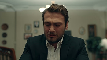 Dizilah's performer, Aras Bulut Iynemli, Turkish series news, Dizilah HD wallpaper