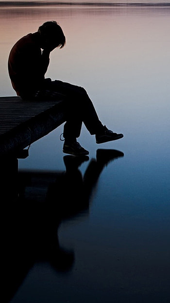 Single Pasanga, Sitting Alone, Reflection, alone, depression HD phone wallpaper