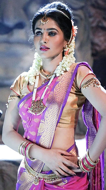 Apoorva, kannada actress, saree lover HD phone wallpaper