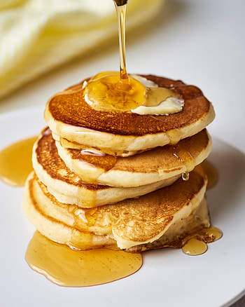 Maple syrup shelf life, Preservation facts, Food expiration, Storage tips HD phone wallpaper