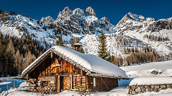 The Dachstein Mountains, Austrian Alps, winter, snow, peaks, trees, landscape, sky, cabin HD wallpaper