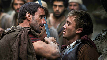 Joseph Fiennes, Non-cheesy Christian film, Risen movie, Actor's perspective HD wallpaper