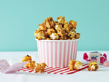 Caramel corn, Popcorn HD wallpaper