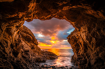 Malibu Majesty Coastal Crag Arch In Golden Hues, arch, sea, nature, mountains HD wallpaper