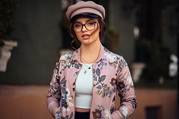 Juicy lips, beautiful, woman, cap HD wallpaper