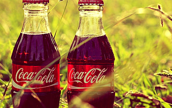 Coca-Cola, with logo, Iconic soda, Crisp and fizzy HD wallpaper
