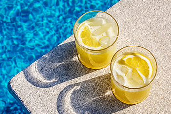 Refreshing citrus delight, Lemonade collection, Squeeze of tanginess, Zesty summer treat HD wallpaper