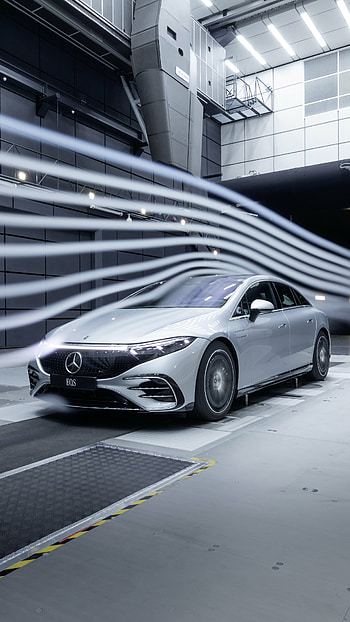 Mercedes-Benz EQS, Luxury EV, Impressive range, Automated features HD phone wallpaper