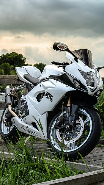Moto Suzuki GSX, , Stylish and sleek, High-definition visuals HD phone wallpaper