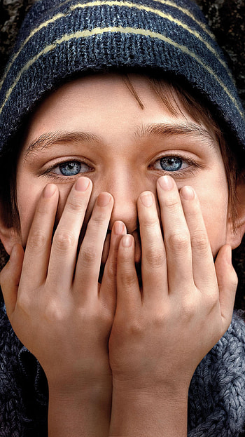 Extremely Loud & Incredibly Close (2022) movie HD phone wallpaper
