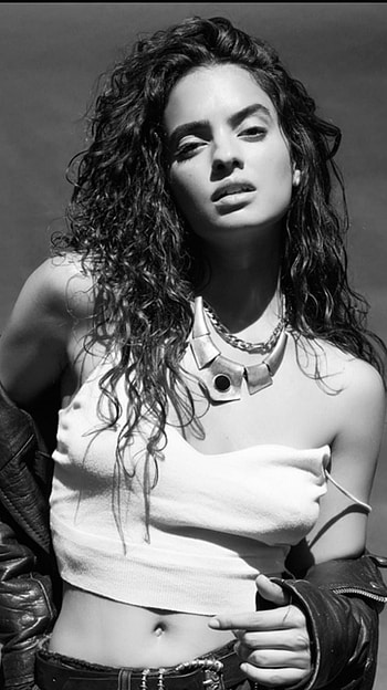 Nina Marie Daniele, tiktok, navel HD phone wallpaper
