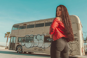 Brunette Long Hair Looking Back , brunette, girls, model HD wallpaper