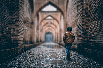 Rain, Walls, Miscellanea, Miscellaneous, Stone, Arch, Street, Arches, Boy HD wallpaper
