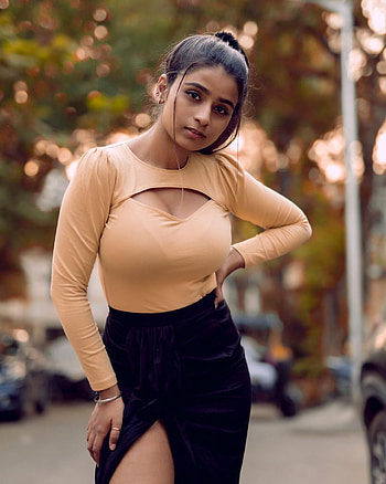Suhana Khan, face, hair HD phone wallpaper