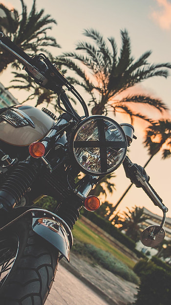 Motorcycle , Captivating ry, Stylish rides, Mobile customization HD phone wallpaper