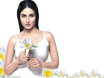 Kareena Kapoor, white, bollywood, cute, beautiful, actress, beauty, woman, flower, india, artist HD wallpaper