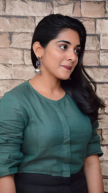 Nivetha Thomas, malayalam actress HD phone wallpaper