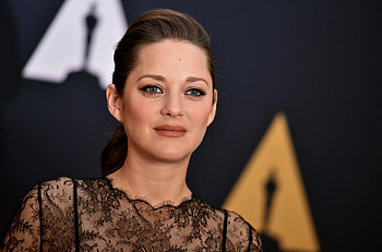 Marion Cotillard, Edith Piaf, Actor talk, Boston Herald HD wallpaper
