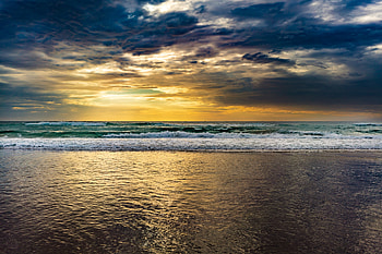 Australia, beach, sea waves, clouds HD wallpaper