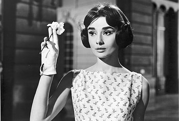 Close up Audrey Hepburn, Article by Park Circus HD wallpaper