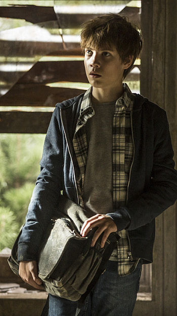 Dark Tower , Nicholas Hamilton, resolution, Movie stills HD phone wallpaper
