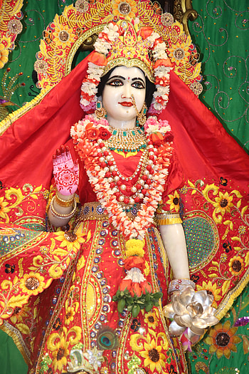 Radharani, love, Krishna, darshan, ISKCON, spritual, mobile, radha HD phone wallpaper