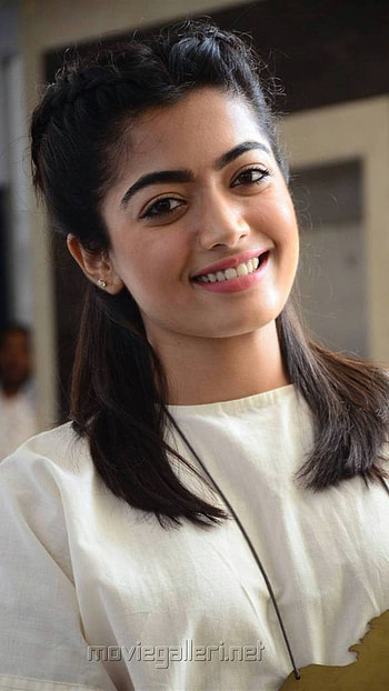 Rashmika Mandanna, Telugu, Beautiful Heroine, beautiful, heroine HD phone wallpaper