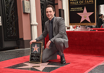 Jim Parsons tribute, Hollywood honor, The Big Bang Theory, Beloved TV star HD wallpaper