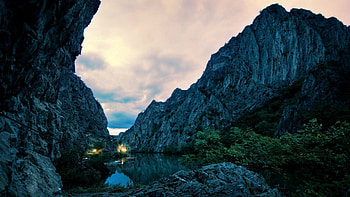 House, Nature, Mountains, Twilight, Bush, Lights, Rocks, Lake, Dusk, Evening, Cliffs HD wallpaper
