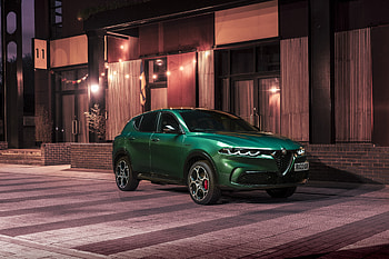 Alfa Romeo Tonale Veloce Plug-in Hybrid Q4, vehicle, Alfa Romeo Tonale HD wallpaper
