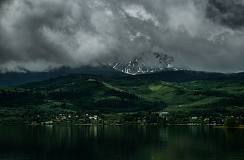 Nature, Mountains, Shore, Bank, Fog, Buildings HD wallpaper