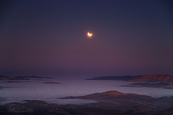 Eclipse at Moonset, fun, moon, space, cool, nature, ocean HD wallpaper