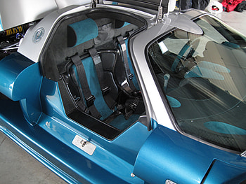 Gumpert Apollo Speed, fluegeltueren geoeffnet, rennen, speed, folding-door, race, fluegeltueren, sportscar, schnell, sportwagen, racecar, gumpert, apollo HD wallpaper