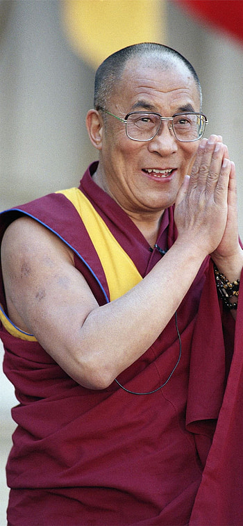 Dalai Lama, Celeb spiritual leader, Peace advocate HD phone wallpaper