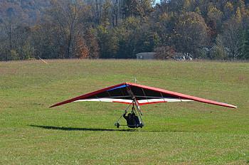 Landing, Hang Gliding HD wallpaper