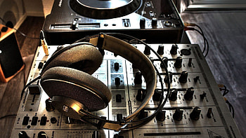 Music, Heads, Installation HD wallpaper
