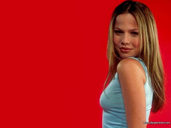 blonde with red background, background, girls, blonde, red HD wallpaper