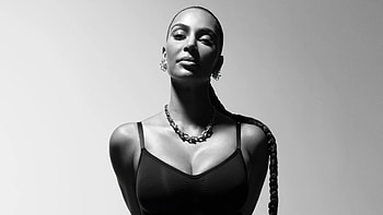 Kim Kardashian I D Magazine, kim-kardashian, celebrities, girls, monochrome, black-and-white HD wallpaper