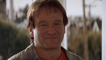 Mrs. Doubtfire ending, Robin Williams tribute, Iconic role, Comedy classic HD wallpaper