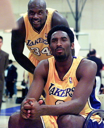 Iconic kobe ang shaq, sports uniform, 24, basketball, 08, 2000, goat, kobe bryant HD phone wallpaper