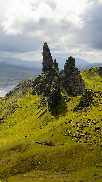 Isle of Skye, Majestic landscape, Serene wilderness, que scenery HD phone wallpaper