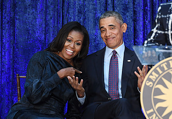 Barack and Michelle Obama, Celebrities, Michelle and Barack Obama , Obamas love story HD wallpaper