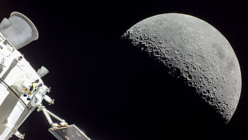 The moon seen from the Orion spacecraft of NASA's Artemis 1 mission., nature, moon HD wallpaper