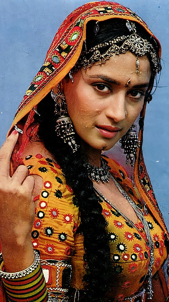 Madhuri Dixit, bollywood actress HD phone wallpaper