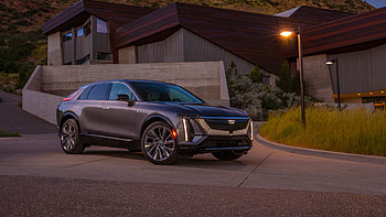 Cadillac Lyriq 2023 Car 4 Cars HD wallpaper