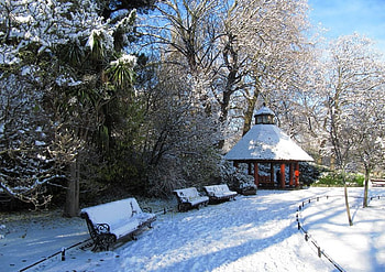 Park in Dublin, Ireland, path, snow, gazebo, trees, benches HD wallpaper