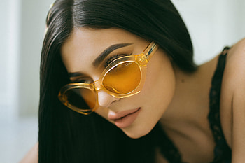 Kylie Jenner Quay 2017 , kylie-jenner, celebrities, girls, model HD wallpaper