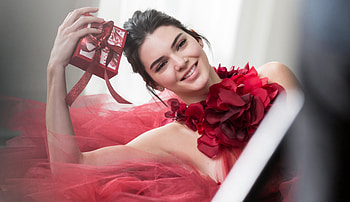 Kendall Jenner, smile, hoot, 2018 HD wallpaper