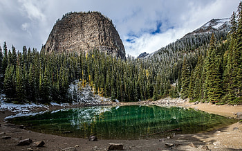 Reflective Mountain Forest Lake in Winter, Reflections, Winter, Lakes, Trees, Nature, Forests, Mountains, Clouds HD wallpaper